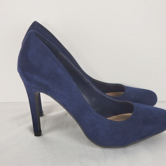 LC Lauren Conrad Navy Faux Suede Pumps Womens Shoes 6M - Picture 2 of 8